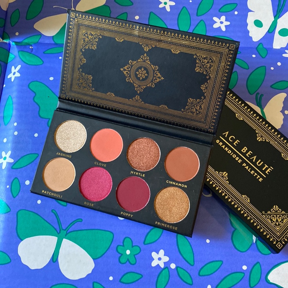 🌸 ACE BEAUTE grandiose eyeshadow palette
